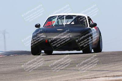 media/May-19-2024-VARA (Sun) [[bc1adde764]]/Track Day Session/Session 3 (Grapevine)/